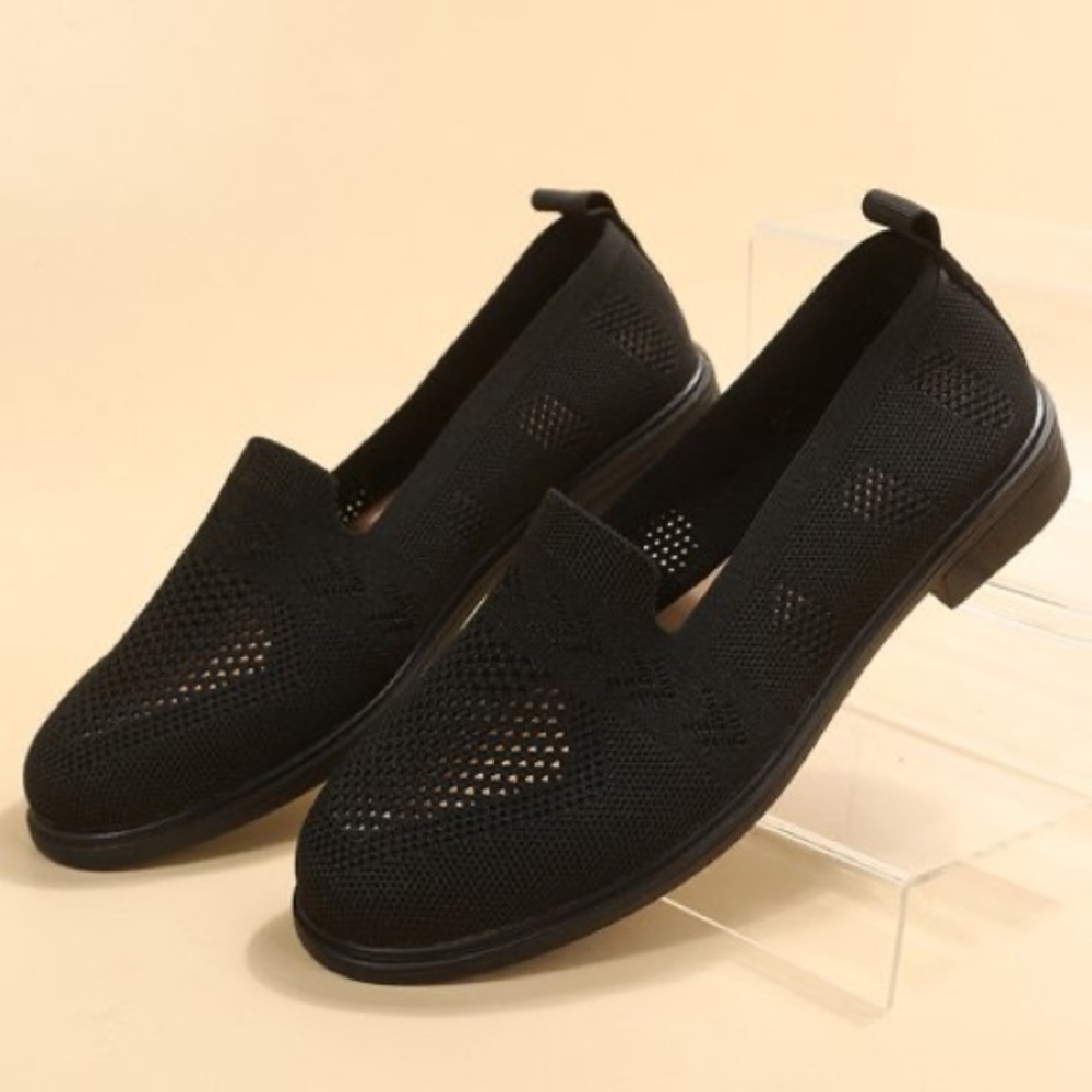 PAOTMBU - Black Mesh Flat - size 8.5 - new